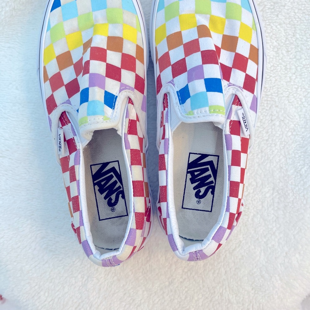 Rainbow Vans Classic Slip on - Picture 7 of 7